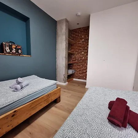 Oerlinghausen, Gesamte Stilvolle Wohnung, 3 Schlafzimmer, 4 Betten شقة