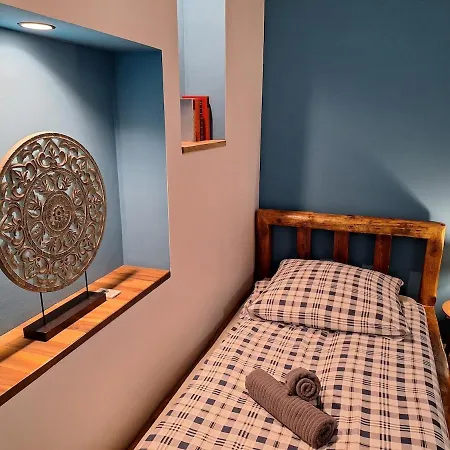 Oerlinghausen, Gesamte Stilvolle Wohnung, 3 Schlafzimmer, 4 Betten شقة Oerlinghausen