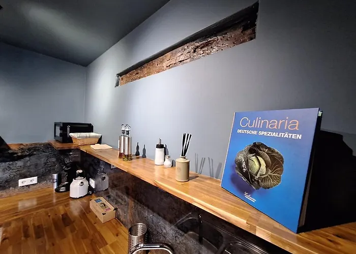 Oerlinghausen, Gesamte Stilvolle Wohnung, 3 Schlafzimmer, 4 Betten * Oerlinghausen