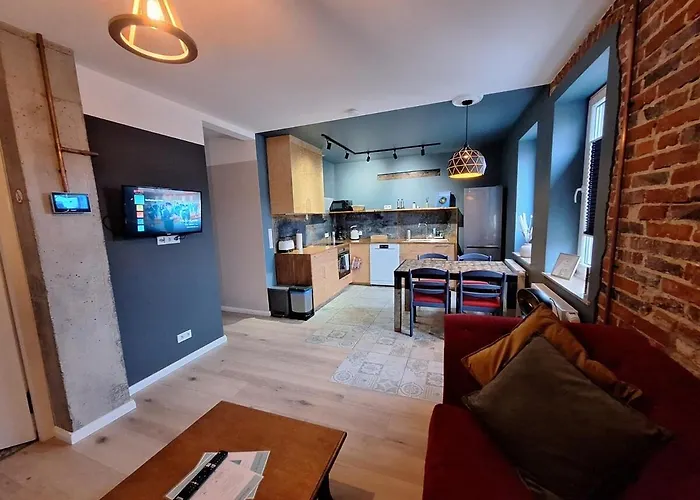 Oerlinghausen, Gesamte Stilvolle Wohnung, 3 Schlafzimmer, 4 Betten Oerlinghausen