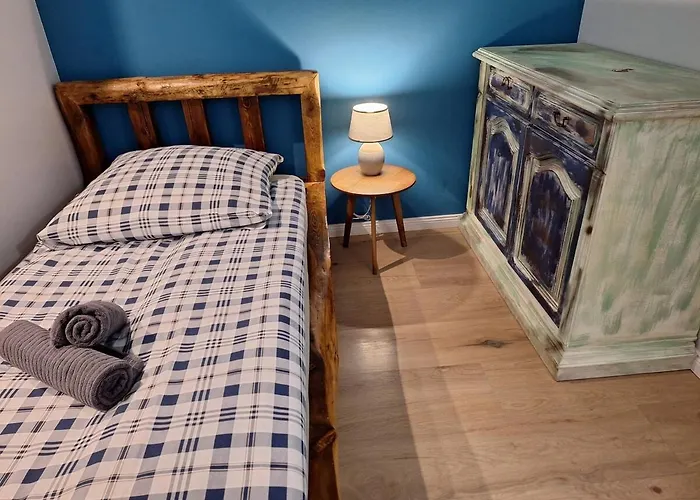 Oerlinghausen, Gesamte Stilvolle Wohnung, 3 Schlafzimmer, 4 Betten Oerlinghausen