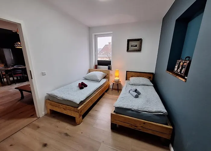 Apartamento Oerlinghausen, Gesamte Stilvolle Wohnung, 3 Schlafzimmer, 4 Betten