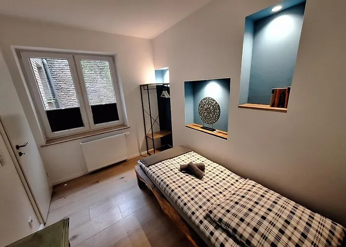 Oerlinghausen, Gesamte Stilvolle Wohnung, 3 Schlafzimmer, 4 Betten Oerlinghausen