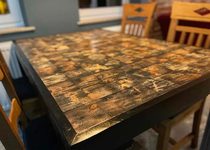 Oerlinghausen, Gesamte Stilvolle Wohnung, 3 Schlafzimmer, 4 Betten Apartamento Oerlinghausen