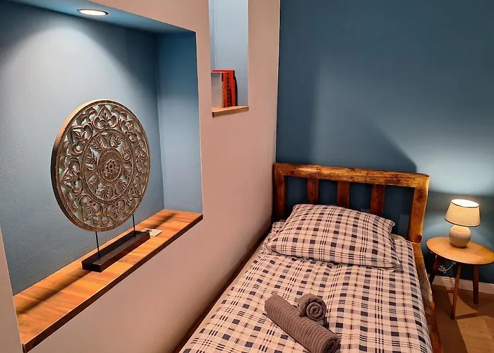 Oerlinghausen, Gesamte Stilvolle Wohnung, 3 Schlafzimmer, 4 Betten Apartamento Oerlinghausen