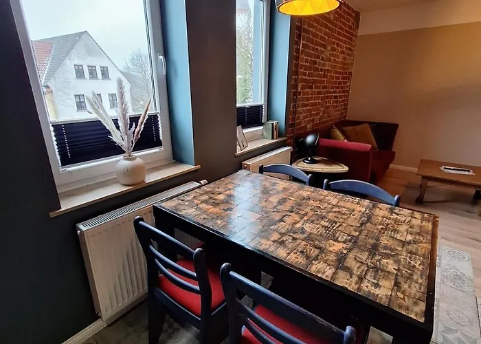 Apartamento Oerlinghausen, Gesamte Stilvolle Wohnung, 3 Schlafzimmer, 4 Betten